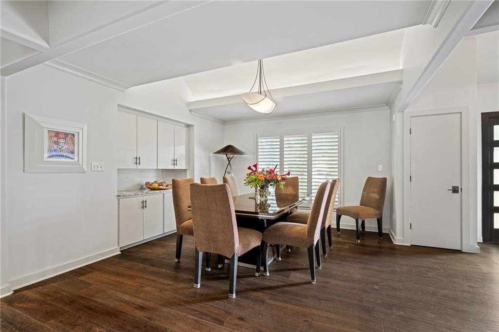 Photo 21 of 73 - 4963 W 88th Street, Prairie Village, KS 66207