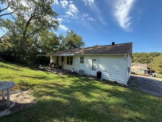 2737 N 74 Street, Kansas City, KS: listing photo 3