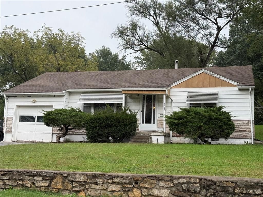 Photo 4 of 5 - 2737 N 74 Street, Kansas City, KS 66109