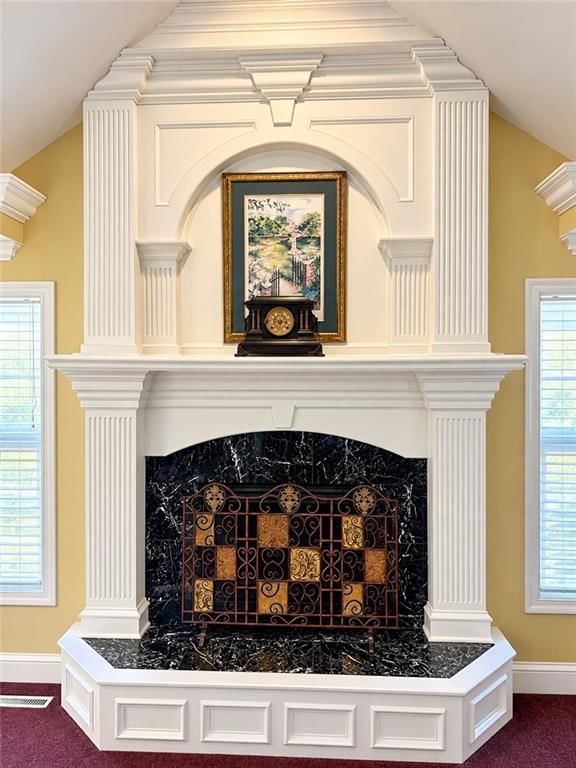 801 SW Graystone Drive, Grain Valley, MO: listing photo 2
