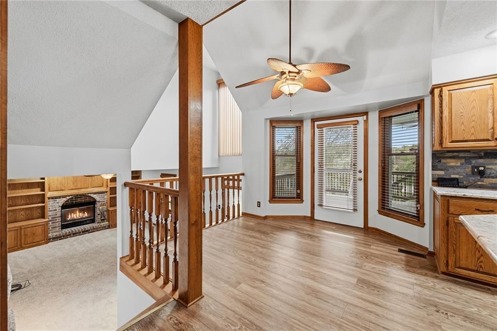 Photo 12 of 52 - 1707 Remington Court, Leavenworth, KS 66048