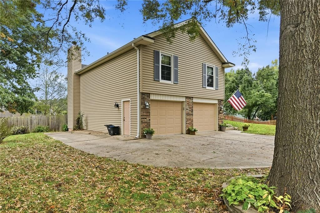 Photo 43 of 52 - 1707 Remington Court, Leavenworth, KS 66048