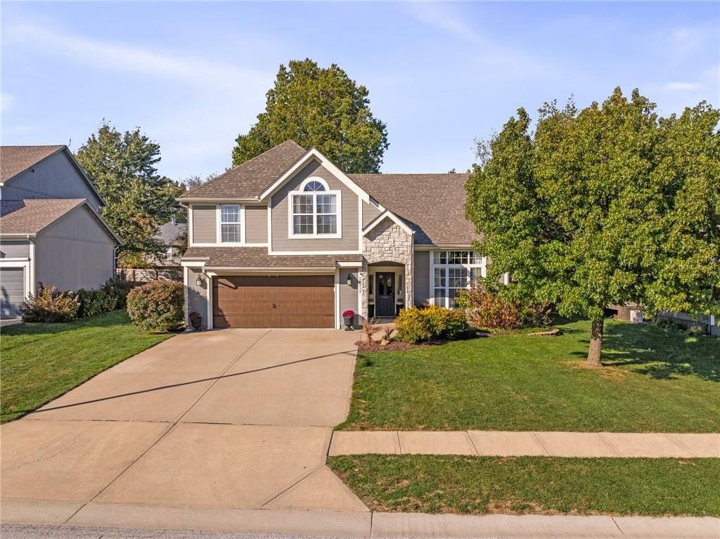 18212 W 156TH Street, Olathe, KS