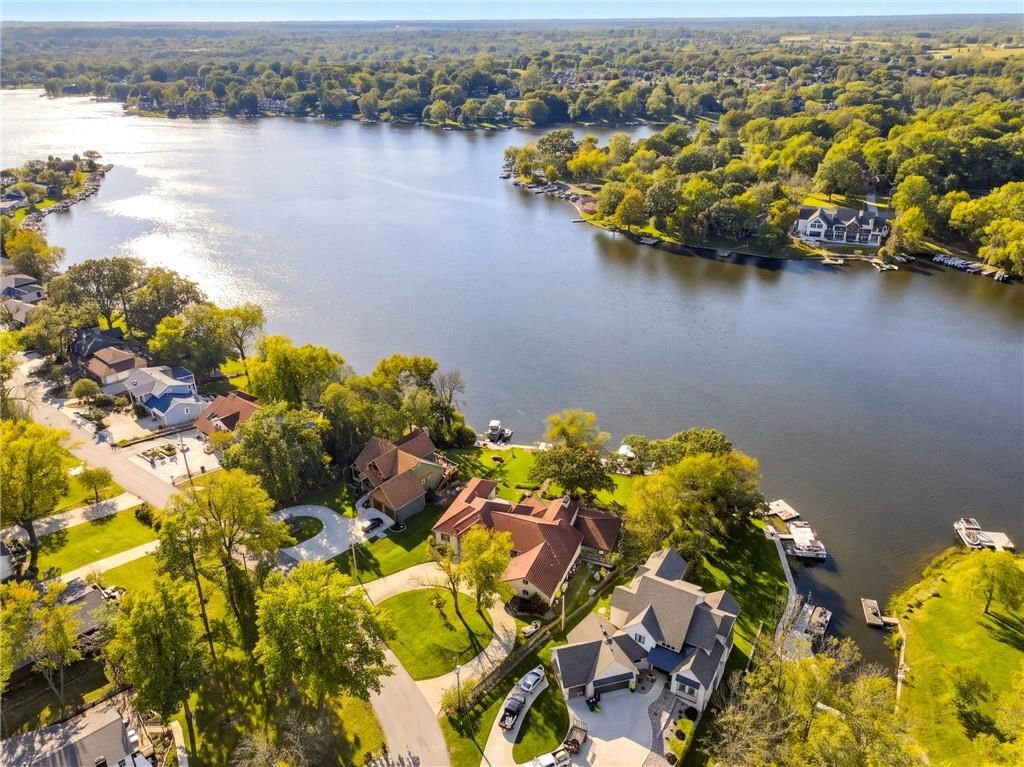 Photo 90 of 93 - 7810 NW Scenic Drive, Weatherby Lake, MO 64152