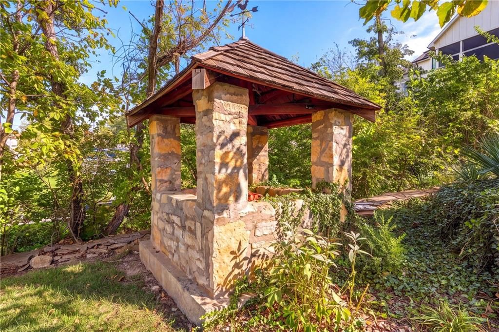 Photo 86 of 93 - 7810 NW Scenic Drive, Weatherby Lake, MO 64152
