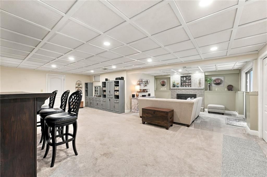 Photo 23 of 38 - 505 NW 41st Street, Kansas City, MO 64116