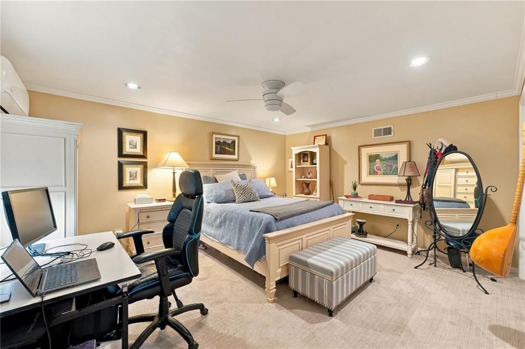 Photo 30 of 38 - 505 NW 41st Street, Kansas City, MO 64116
