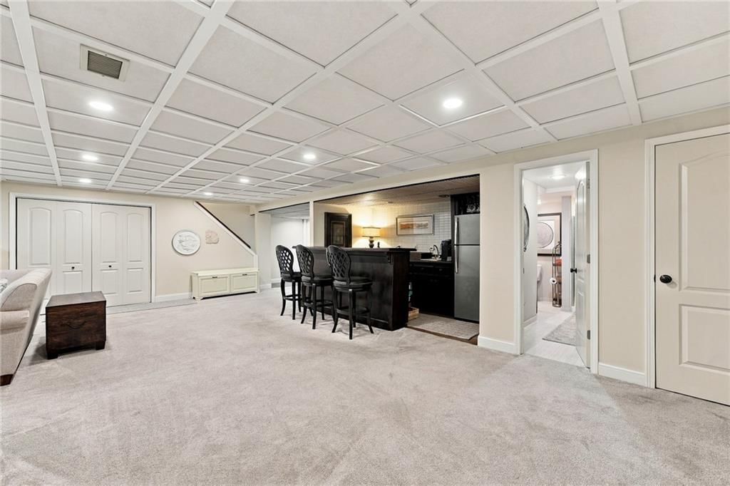 Photo 28 of 38 - 505 NW 41st Street, Kansas City, MO 64116