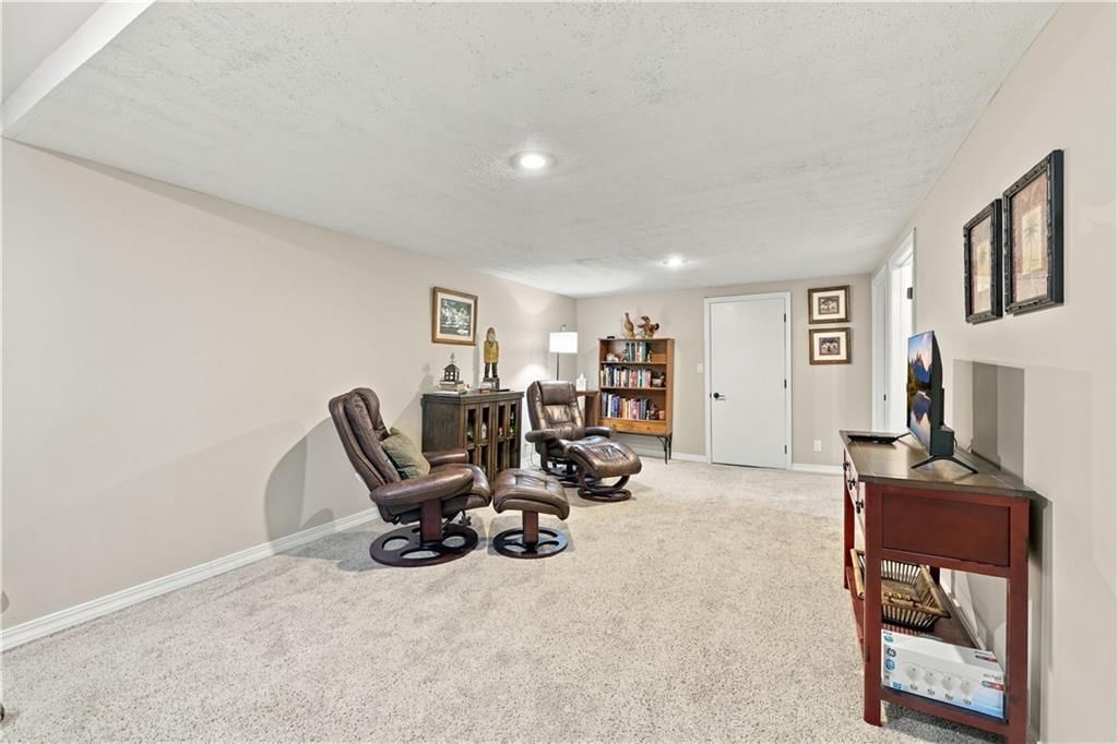 Finished basement at 12908 E 58th Street, Kansas City, MO 64133