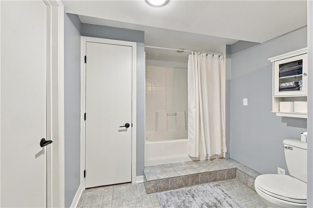 Photo 32 of 46 - 12908 E 58th Street, Kansas City, MO 64133