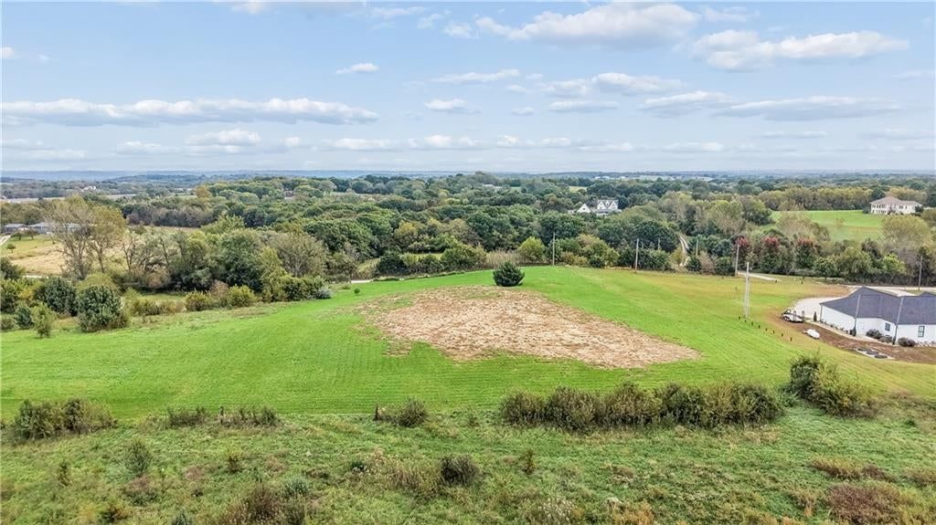 Photo 8 of 10 - Lot 2 131st Street