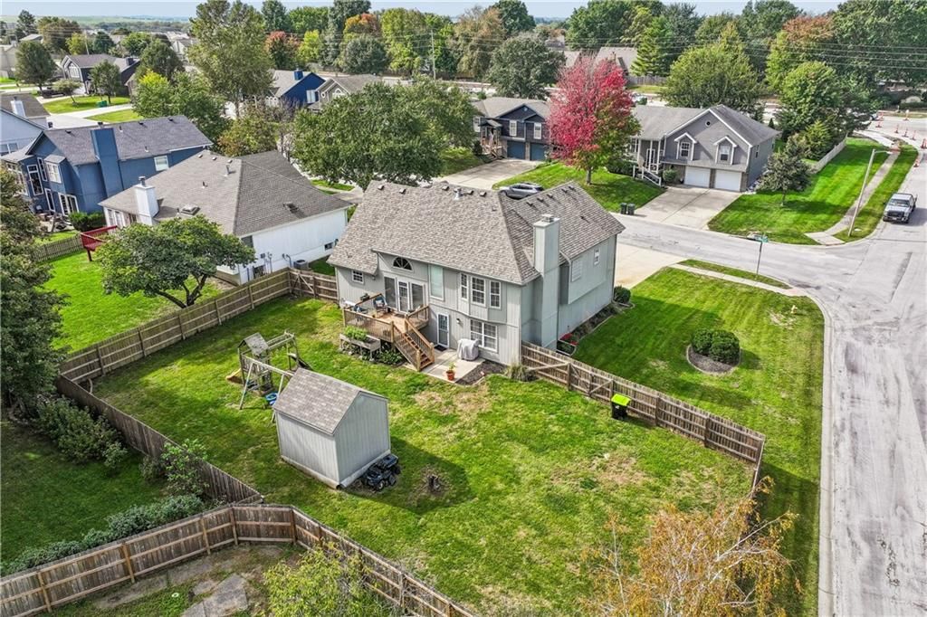 Photo 43 of 52 - 1101 SE Windstar Drive