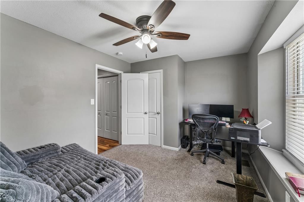 Photo 32 of 52 - 1101 SE Windstar Drive