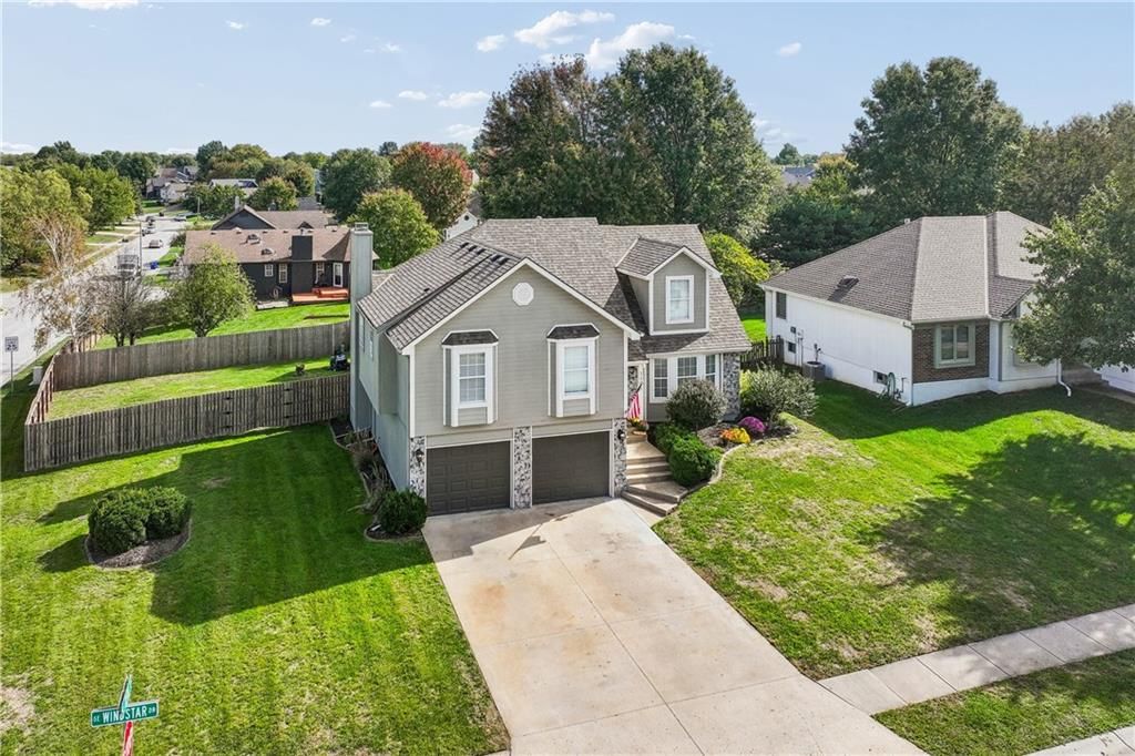 Photo 39 of 52 - 1101 SE Windstar Drive