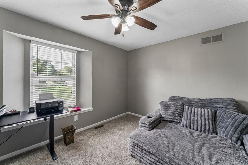 Photo 31 of 52 - 1101 SE Windstar Drive