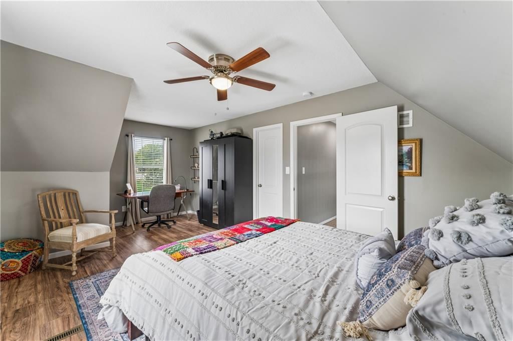 Photo 37 of 52 - 1101 SE Windstar Drive