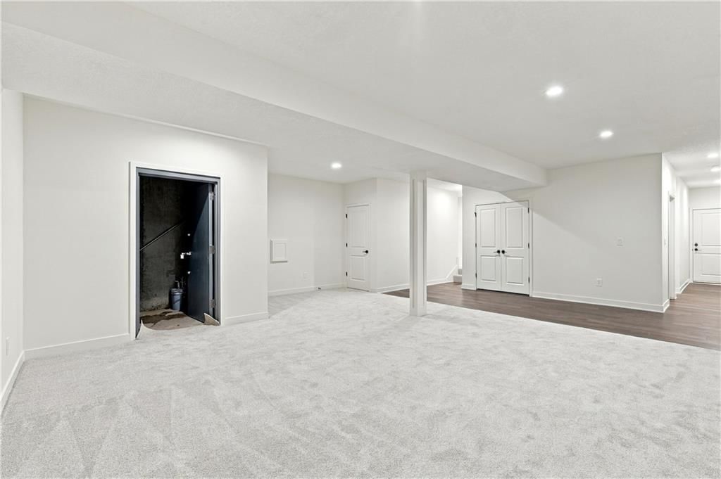 Photo 39 of 48 - 2730 S 37th Street, Kansas City, KS 66106