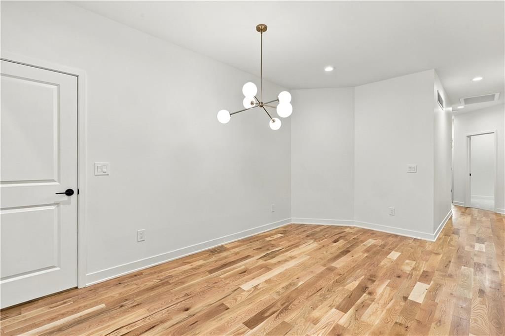 Photo 14 of 48 - 2730 S 37th Street, Kansas City, KS 66106