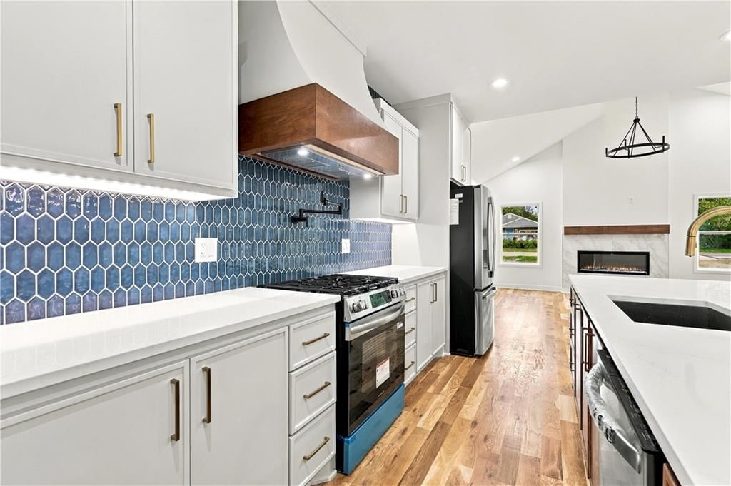 Photo 20 of 48 - 2730 S 37th Street, Kansas City, KS 66106