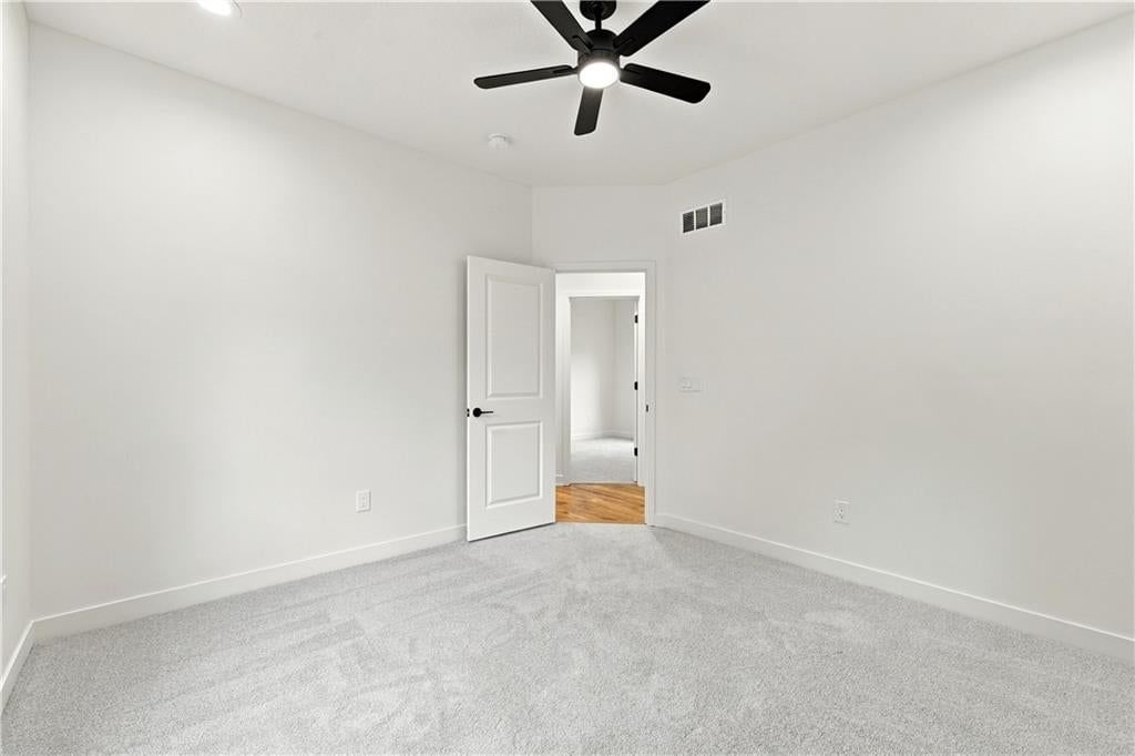 Photo 29 of 48 - 2730 S 37th Street, Kansas City, KS 66106