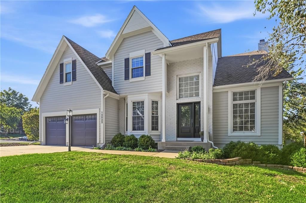 13022 Carter Street, Overland Park, KS: listing photo 2