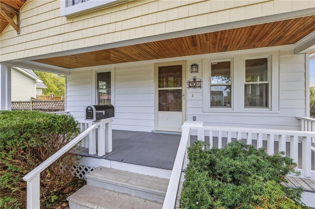 201 N Ash Avenue, Independence, MO: listing photo 2