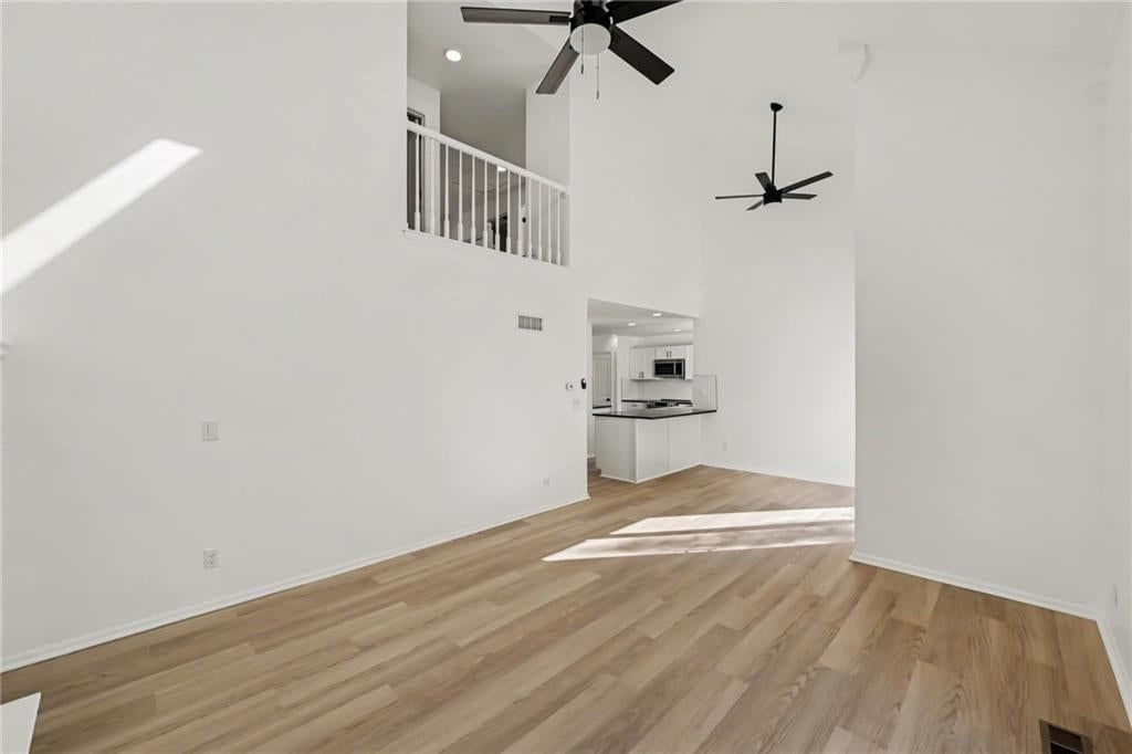 Photo 4: open floor plan, 6482 NW Valley Drive, Kansas City, MO 64152