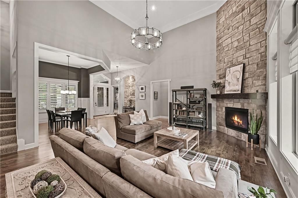 Photo 9 of 57 - 10812 W 153rd Street, Overland Park, KS 66221