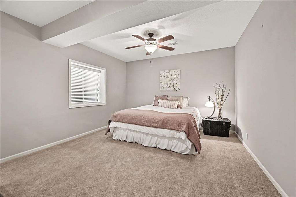 Photo 41 of 57 - 10812 W 153rd Street, Overland Park, KS 66221