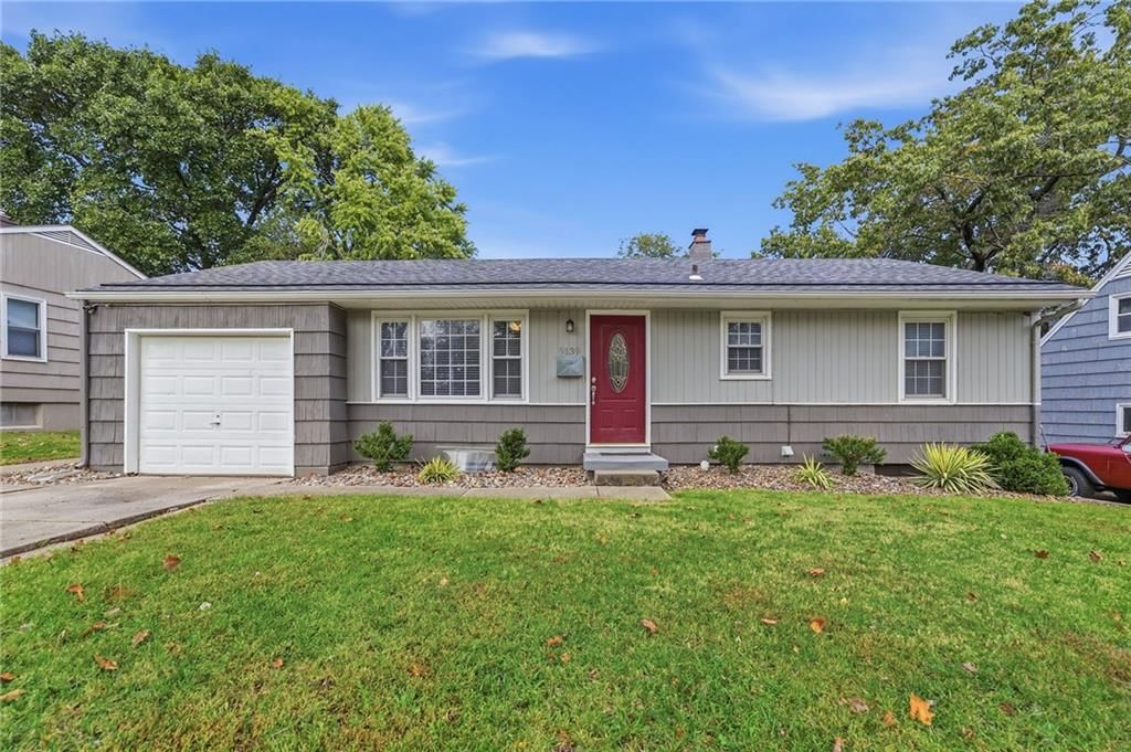 9139 Western Hills Drive, Kansas City, MO