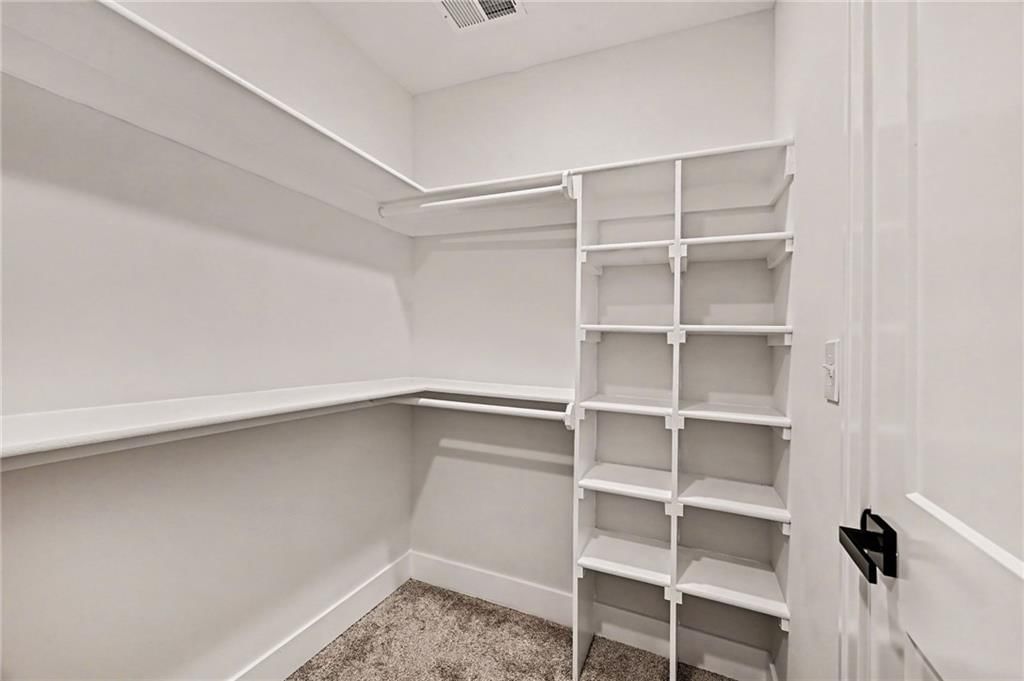 Photo 21 of 46 - 5516 NW Verlin Drive