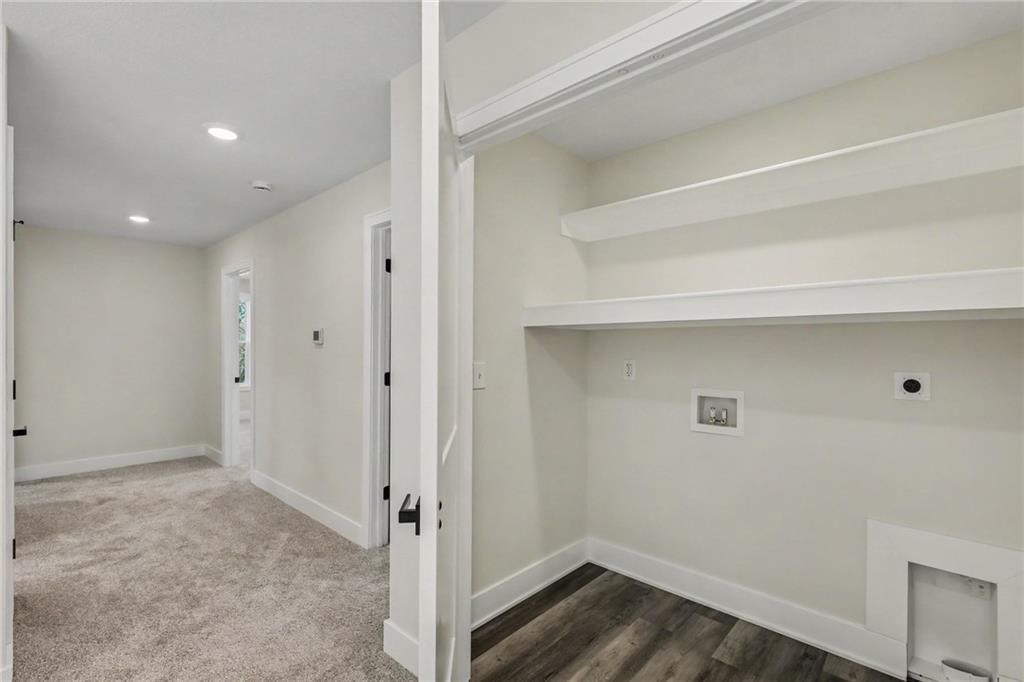 Photo 25 of 46 - 5516 NW Verlin Drive