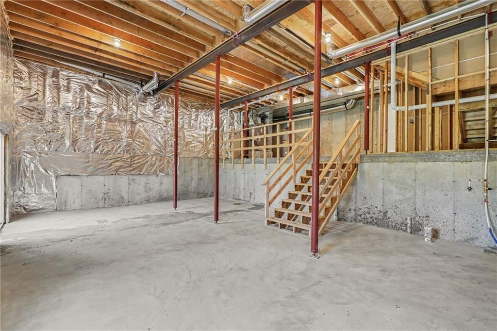 Photo 31 of 46 - 5516 NW Verlin Drive
