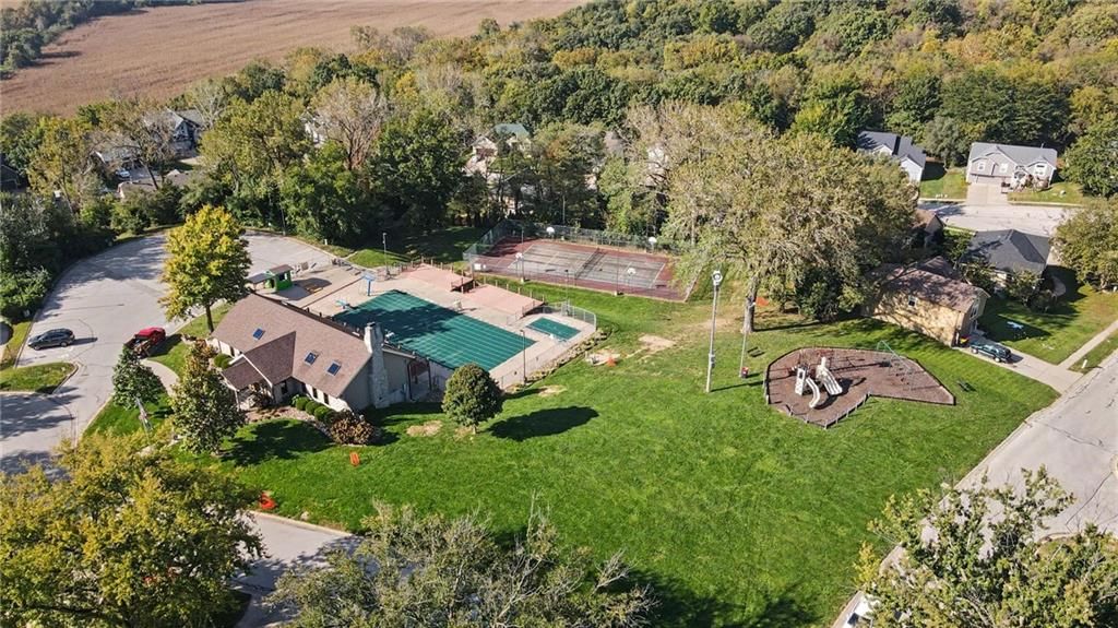 Photo 42 of 46 - 5516 NW Verlin Drive