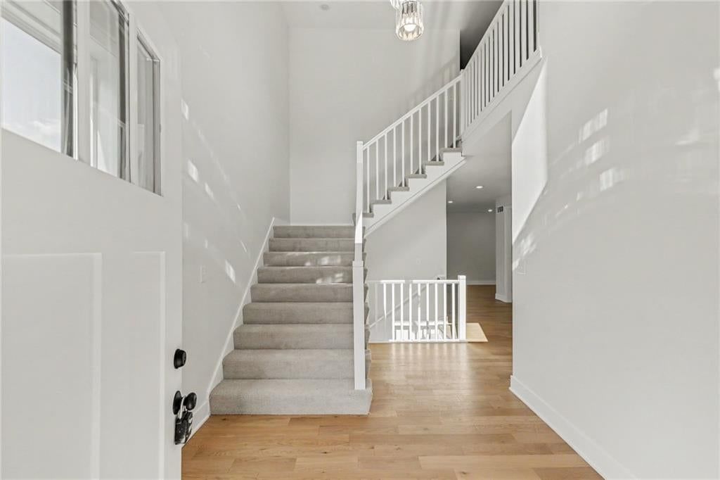 Photo 5 of 46 - 5516 NW Verlin Drive