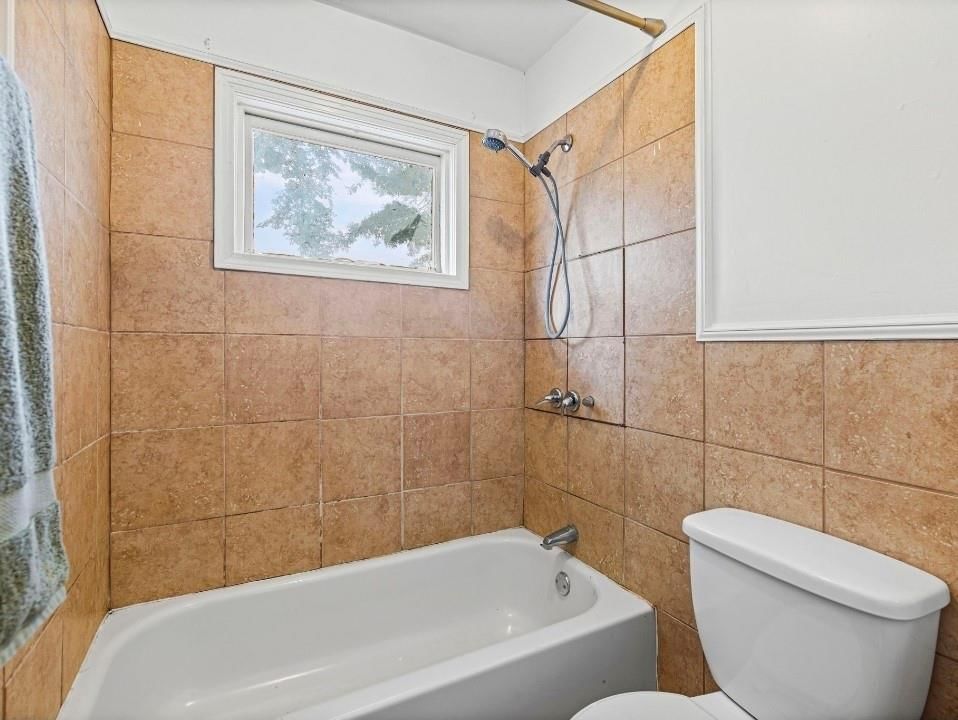 Photo 22 of 32, 9503 E 80TH Terrace, Raytown, MO 64138