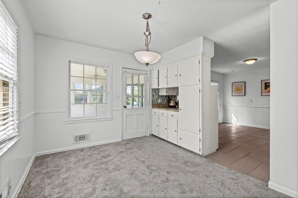 Photo 9: open floor plan, 9503 E 80TH Terrace, Raytown, MO 64138