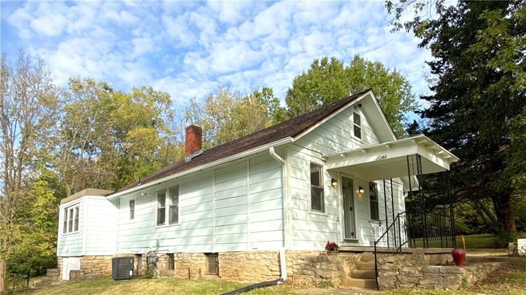 7344 Monroe Avenue, Kansas City, MO