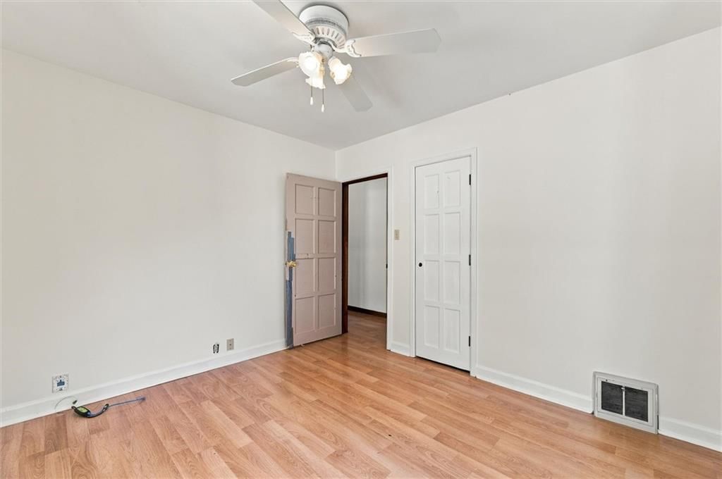 Photo 14 of 20 - 1504 9th Avenue, Leavenworth, KS 66048