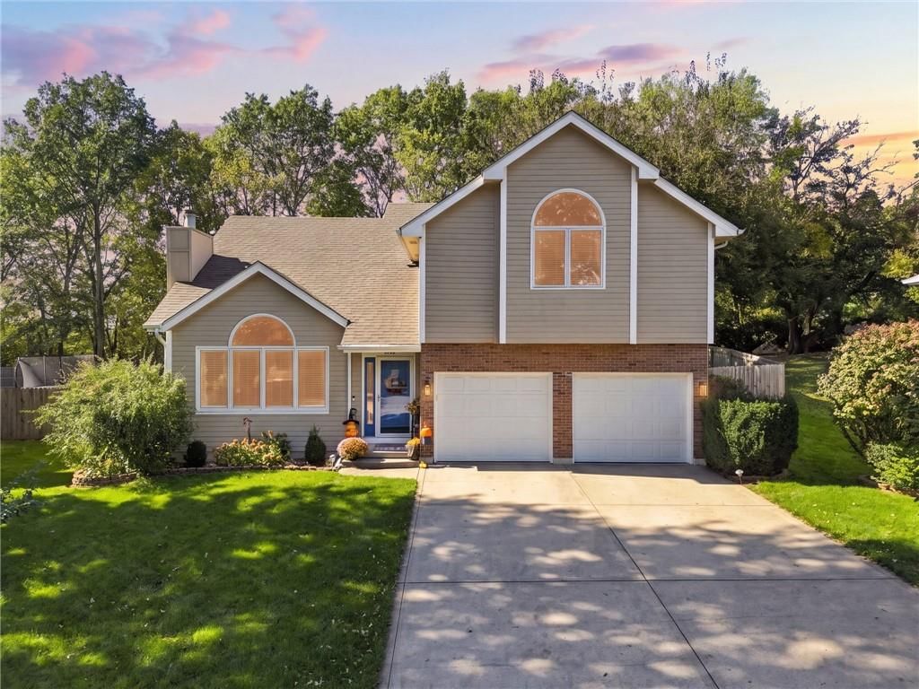 1718 Aspen Lane, Excelsior Springs, MO