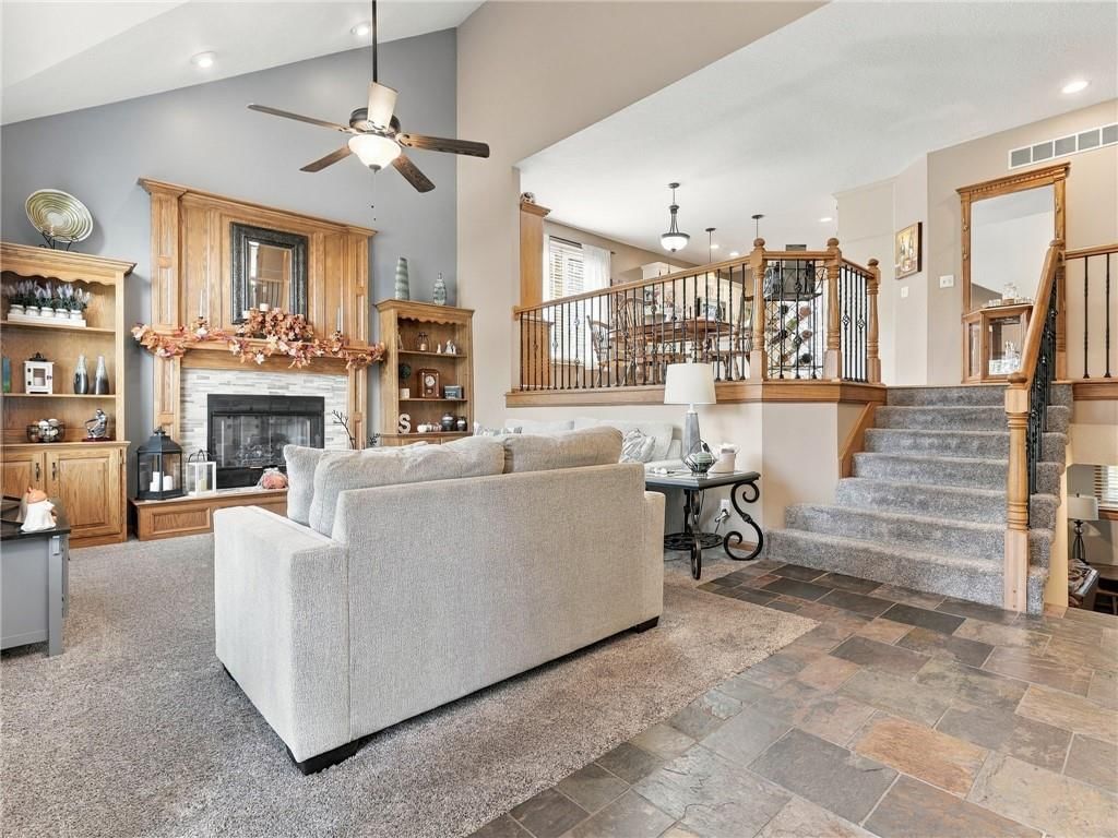 1718 Aspen Lane, Excelsior Springs, MO: listing photo 3