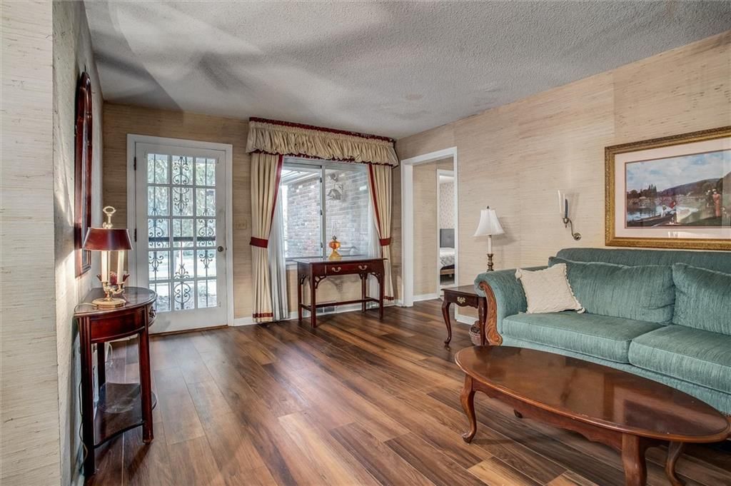 Floor-to-ceiling windows and wall of windows at 9007 E 68th Street, Raytown, MO 64133