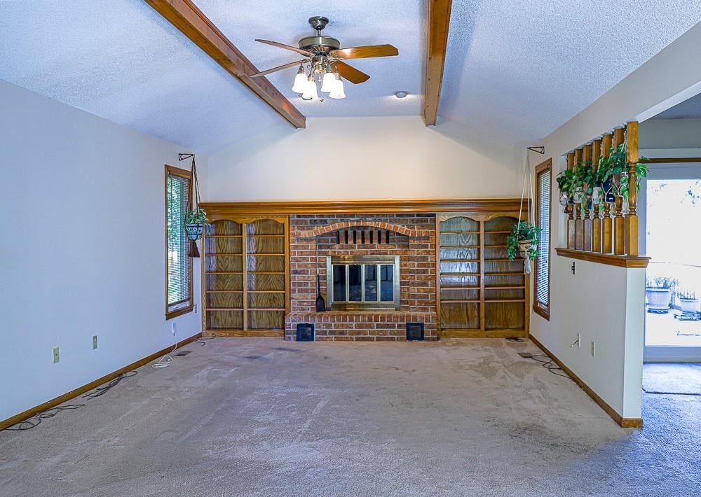 16704 52nd Street S, Independence, MO: listing photo 3