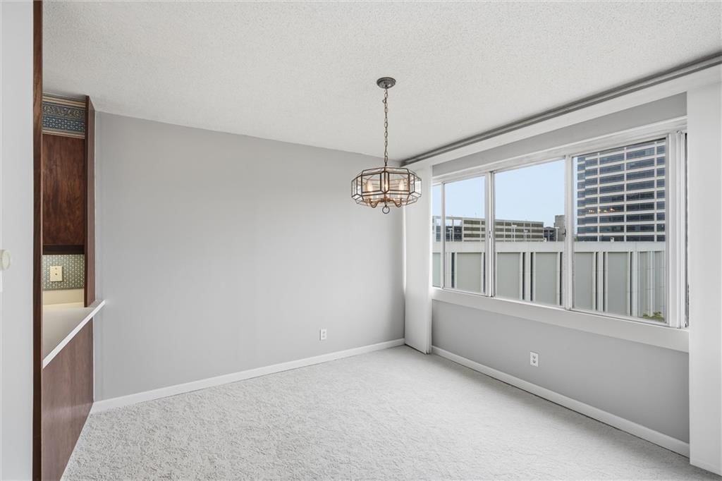 Statement lighting and white trim at 2510 Grand Boulevard #902, Kansas City, MO 64108