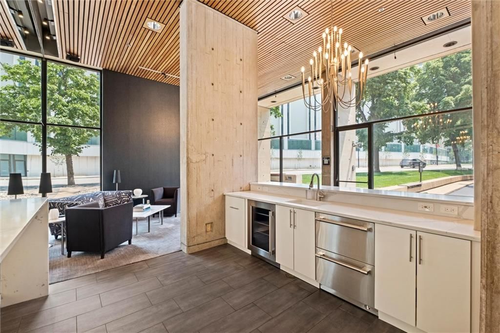 Photo 21 of 28 - 2510 Grand Boulevard #902, Kansas City, MO 64108