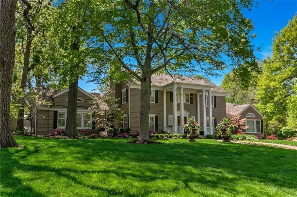 639 W 55 Street, Kansas City, MO