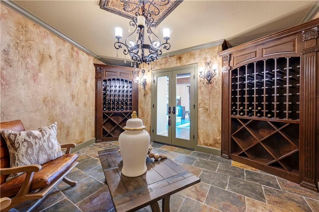 Photo 52 of 90 - 60 E Dundee Circle, Loch Lloyd, MO 64012