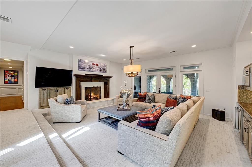 Photo 43 of 90 - 60 E Dundee Circle, Loch Lloyd, MO 64012