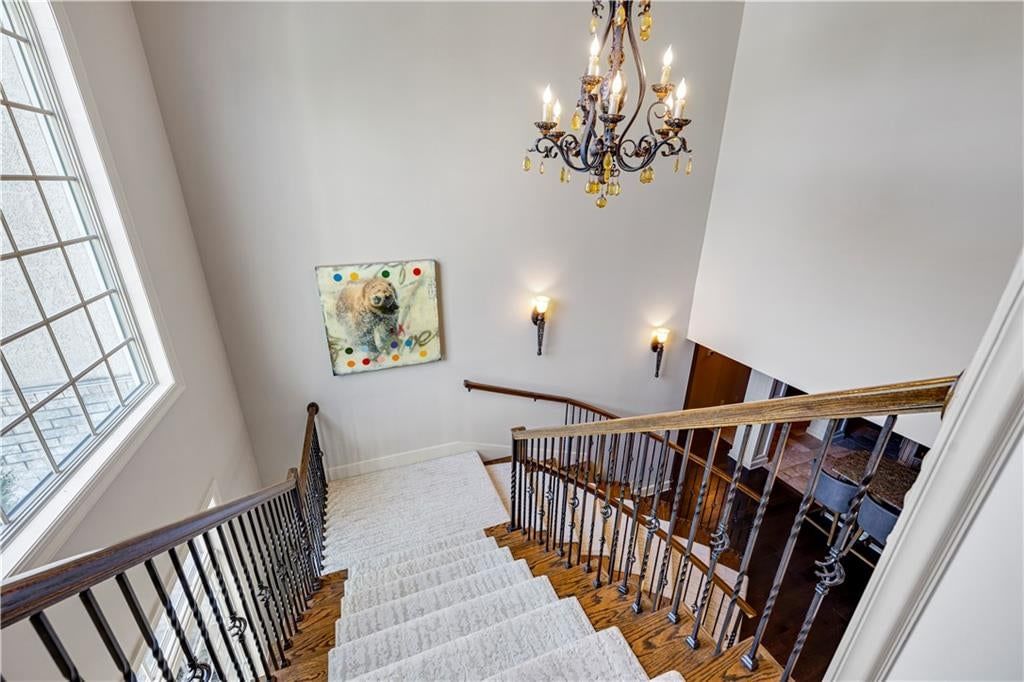 Photo 23 of 90 - 60 E Dundee Circle, Loch Lloyd, MO 64012