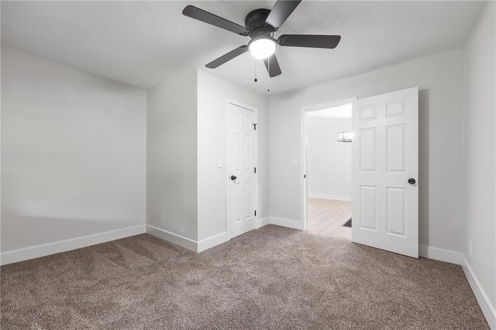 Photo 14 of 22 - 3426 Cypress Avenue, Kansas City, MO 64130